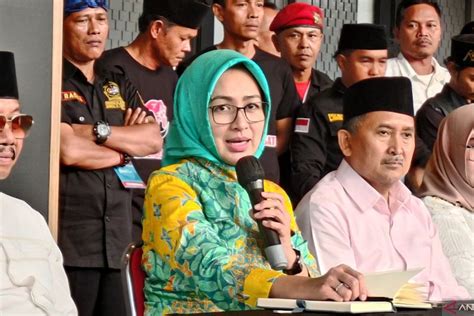 Diusung PDIP Di Pilgub Banten Airin Saya Masih Kader Golkar TIMES