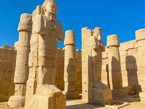 Der Karnak Tempel ist dem Tempelkomplex des alten Ägyptens gewidmet