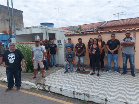 Ex orientadores de trânsito de Maricá cobram pagamentos após fim de