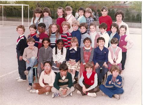 Photo De Classe CE2 De 1981 ECOLE MARCEL PAGNOL Copains D Avant