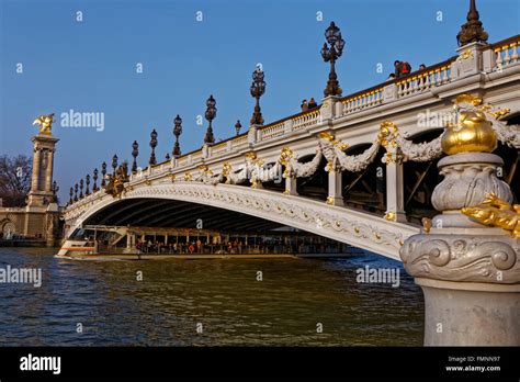 Bridges of Paris on the Seine river, France Stock Photo - Alamy
