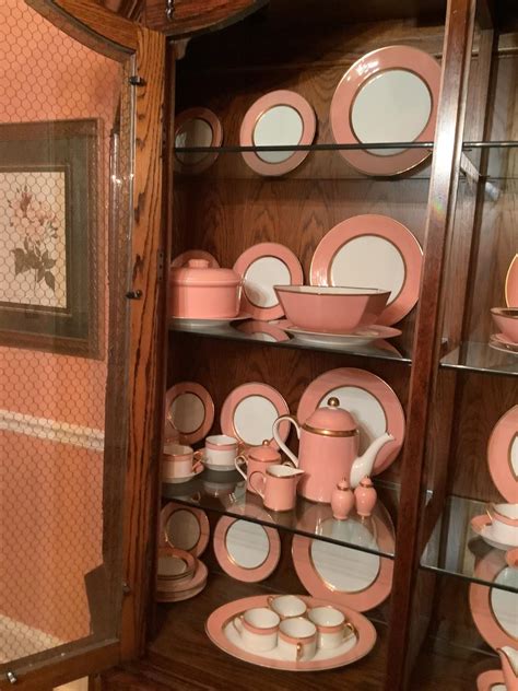 Fitz Floyd China Set Gorgeous Salmon Color Estatesales Org