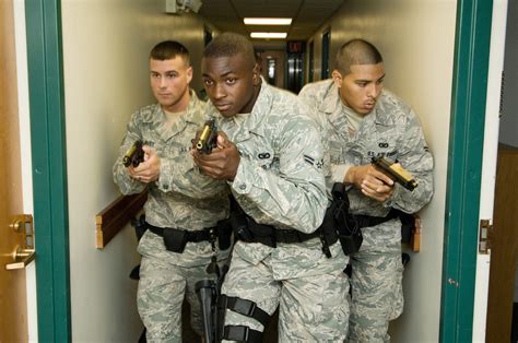 Hanscom Airmen Train With Massachusetts State Troopers Air Force Article Display