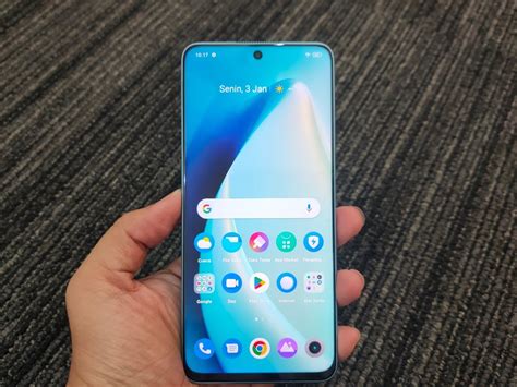 Kelebihan Dan Kekurangan Realme 10 Pro 5G Handphone Menengah Dengan