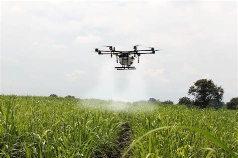 Best Agriculture Drone for Spraying Fertilizer and Pesticides - My ...