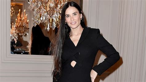 Demi Moore Macht Ultra Lange Haare Zum Frisuren Trend F R Den Herbst