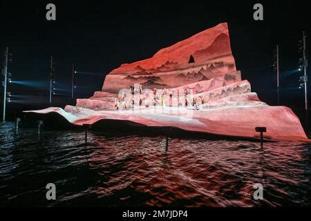 Bregenz Sterreich Juli Schauspieler Spielen W Hrend Der