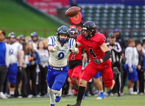 Byron Nelson Holds Off Coppell In Texas High School Football Playoff