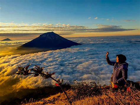 Alasan Kamu Wajib Mendaki Gunung Meski Sekali Seumur Hidup