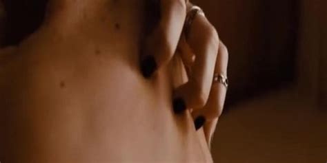 Nathalia Dill Nude Livia De Bueno Nude Paraisos Artificiais 2012 Tnaflix