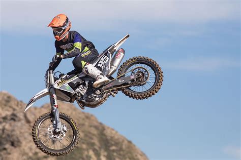 We Ride Carson Browns Jmc Husqvarna Fc Motocross Action Magazine