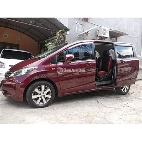 Honda Freed PSD E Automatic Tahun 2009 Bulan 12 Low Km Mulus Di