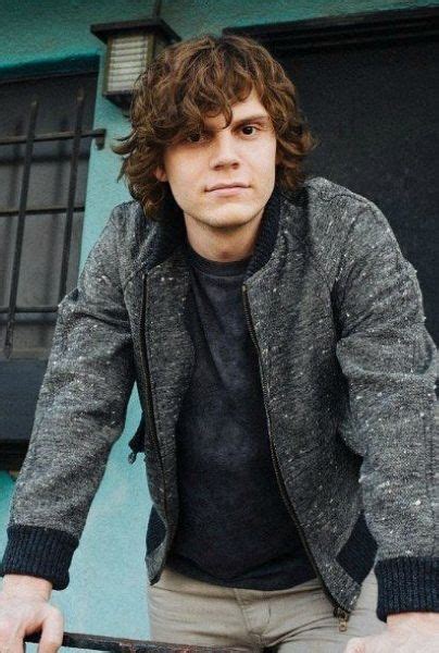 Esto Fue Lo Que Sufri Evan Peters En Ahs Xoxo Series