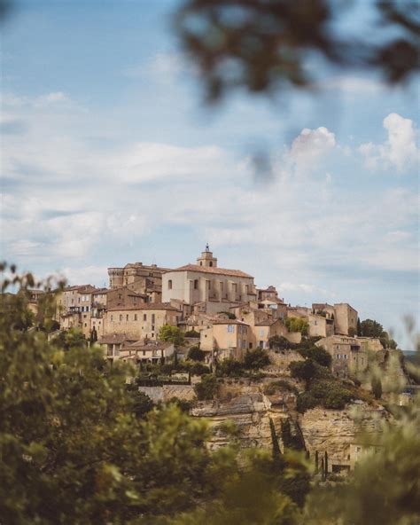 An Insider's Guide to the Best Things to do in Gordes, France