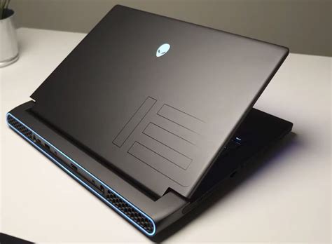 Notebook gamer Dell Alienware M15 R7 reseña análisis precio review