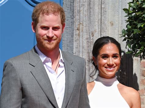 Meghan Markle Prince Harry Broke Royal Protocol With Palace Photos