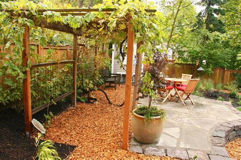 Cedar Grape Arbor with Steel Trellis. Landscape East & West, Portland ...