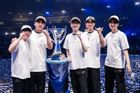 T Demolish Weibo Gaming To Win Worlds Fakers Fourth World