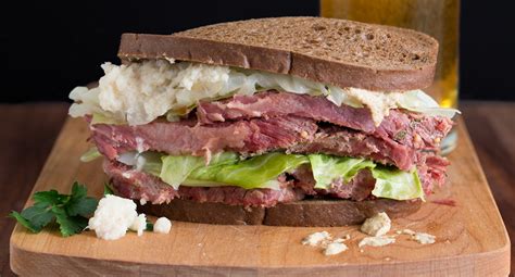 View Corned Beef Sandwiches Gallery - Image 1 Corned Beef Sandwich Recipe, Corned Beef Recipes ...