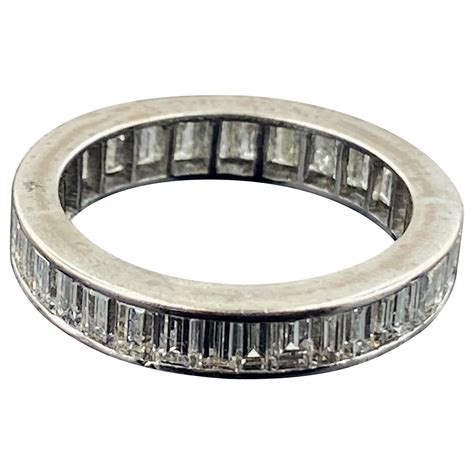 Kt White Gold Ring With Ct Baguette And Brilliant Cut Diamonds For