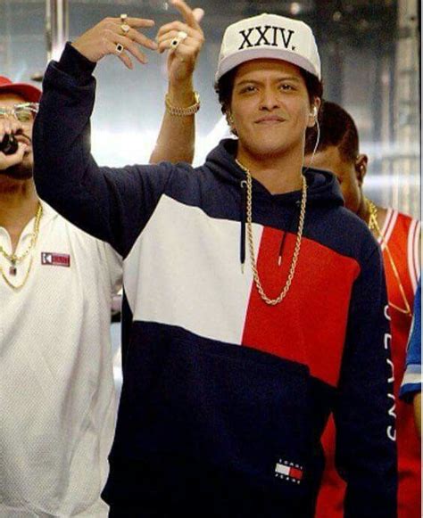 Pin By Shannon Soto On Bruno Bruno Mars Mars Bruno