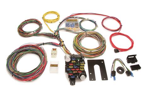 Painless Wiring 10202 18 Circuit Universal Wiring Harness Autoplicity