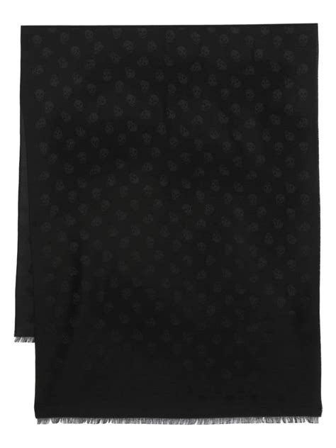 Alexander Mcqueen Skull Jacquard Fringed Scarf Farfetch