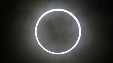 Eclipse solar de octubre 2023 cuándo es a qué hora dónde y cómo verlo