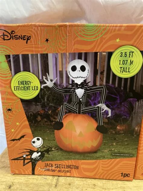 Disney Gemmy Jack Skellington And Sally Airblown Inflatables Ft