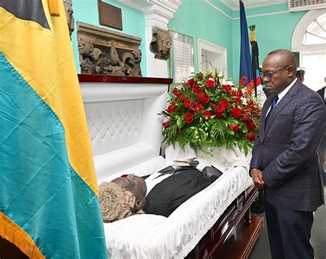 Don Saunders Lying In State Zns Bahamas