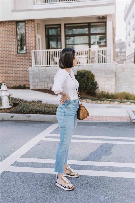 What Shoes To Wear With Straight Leg Jeans An Indigo Day