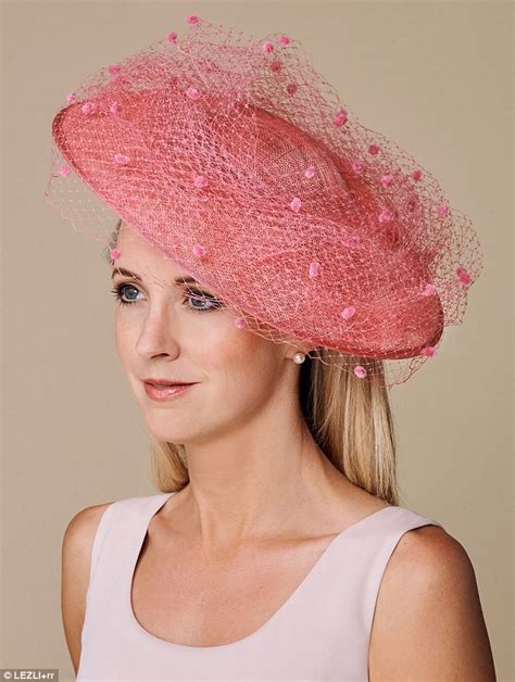 Isabel Oakeshott used to hate headwear - then she got an Ascot invitation | Daily Mail Online