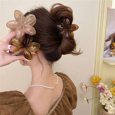 6pcs Retro Flower Design Hair Clips Women Premium Claw Clips Barrette