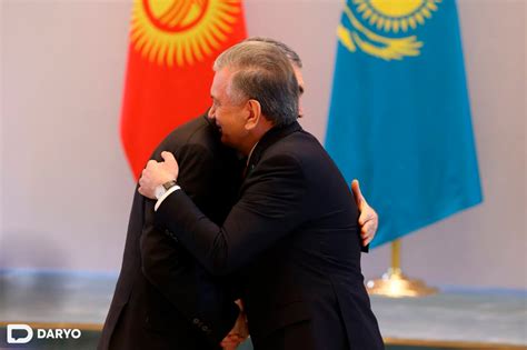 Turkiy davlatlar tashkilotining ishtirokchilarini kutib olish marosimi ...