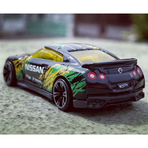 T Hunted As primeiras fotos da nova série Neon Speeders da Hot Wheels