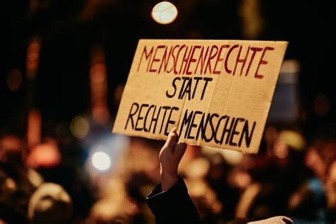 Demos Gegen Rechts Hunderte Teilnehmer In Owl St Dten Erwartet