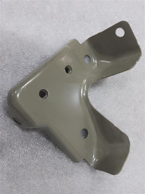 Byd Sealgull Left Fender Lower Bracket Original Aftermarket Parts