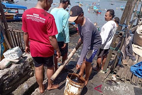 Pertamina Buka Suara Soal Tumpahan Minyak Di Cilacap Ternyata JPNN