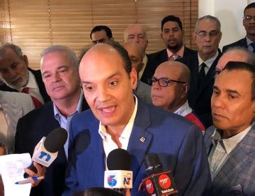 Ramfis llama al pueblo dominicano a conocer la Constitución y exigir su