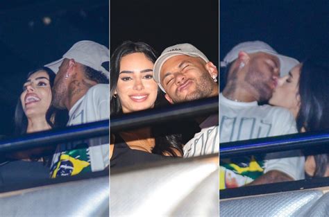 Neymar E Bruna Biancardi Trocam Beijos E Esbanjam Sorrisos E Caretas