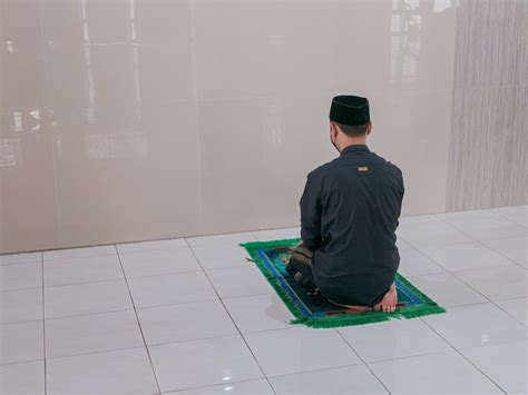 Muslim Harus Tahu Inilah 6 Alasan Beribadah Kepada Allah Islampos