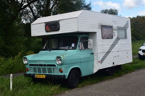 Ford Transit Kampeerauto 1972 Datum Eerste Afgifte Nederla Flickr