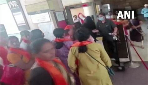 The Kashmir Files Scuffle Breaks Out At Theatre After Women Asked To