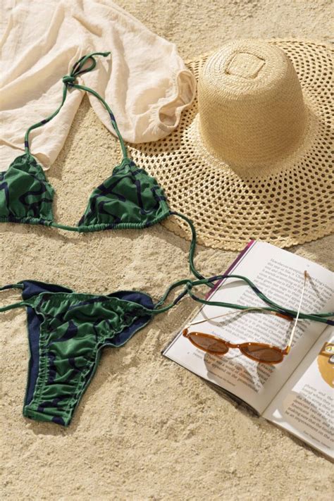 7 Hot Sexy Bia Marques Bikini Pics