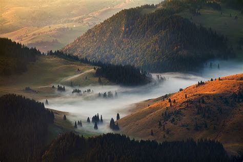 Fondos de pantalla naturaleza paisaje montañas Valle niebla