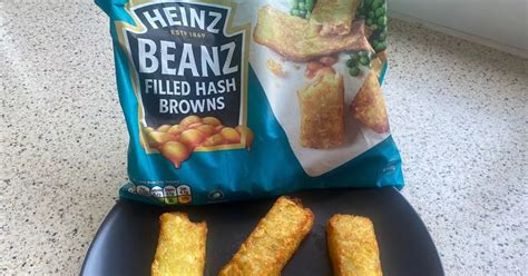 I Tried The Iceland £2 Heinz Beanz Filled Hash Browns And One Thing