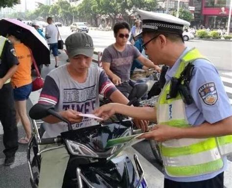 电动车也要考驾照了，费用也已经公布了，网友看到费用后炸了搜狐汽车搜狐网