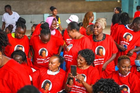 Agnes Kagure Meets Reformed Sex Workers Donates Sh1 Million Nairobi Wire