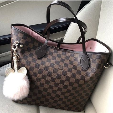 Pin By Heynats On Bags Girly Bags Black Louis Vuitton Bag Luxury Purses