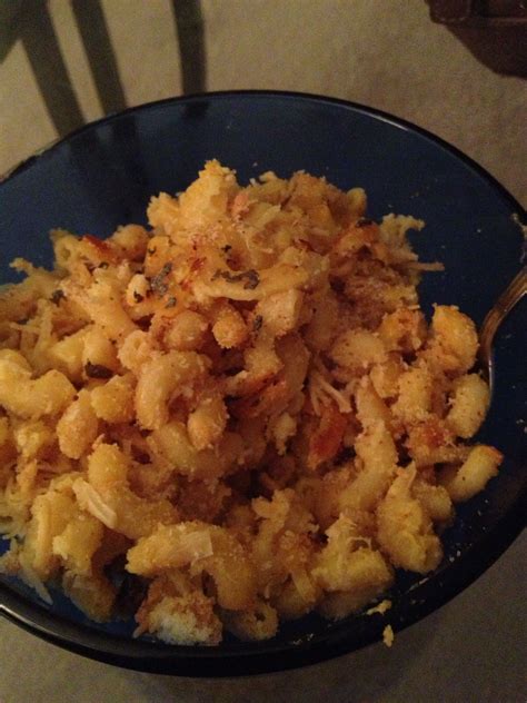 Yummy baked Mac and cheese. With chicken bread crumbs and bread. With a ...